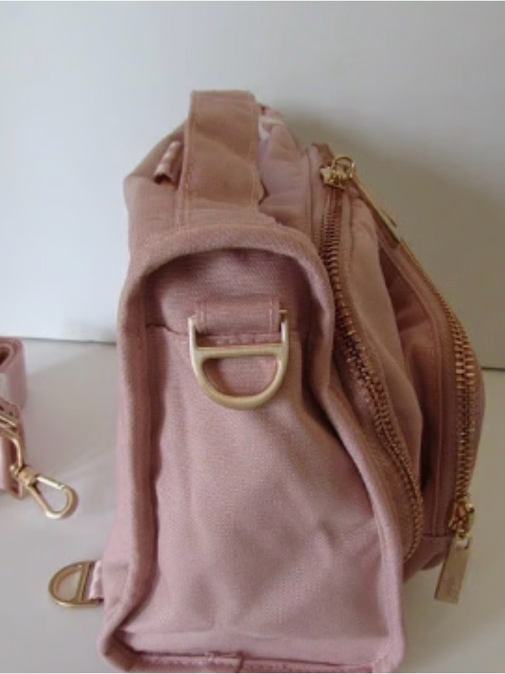 Jujube Convertible Diaper Bag and Shoulder Bag - Picture 4 of 8